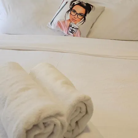 아파트 Bright 티라나