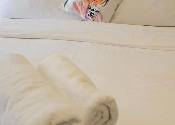 アパート Bright ティラナ