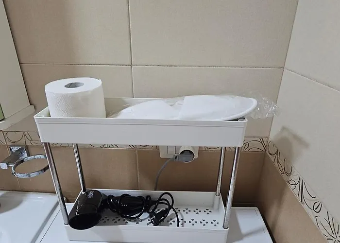 Bright アパート ティラナ